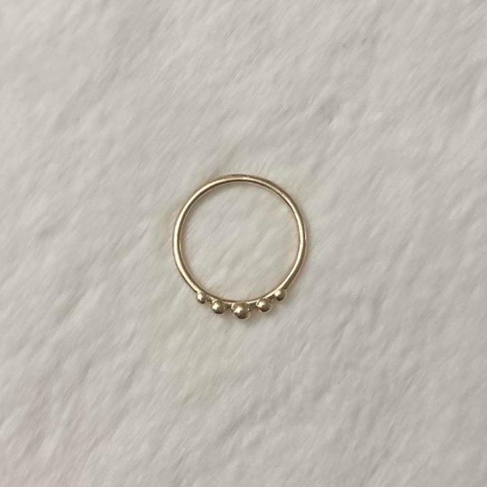5/$15 🩷 MUST BUNDLE Delicate Gold Bead Stackable Ring - Minimal Women Jewelry - Picture 3 of 3